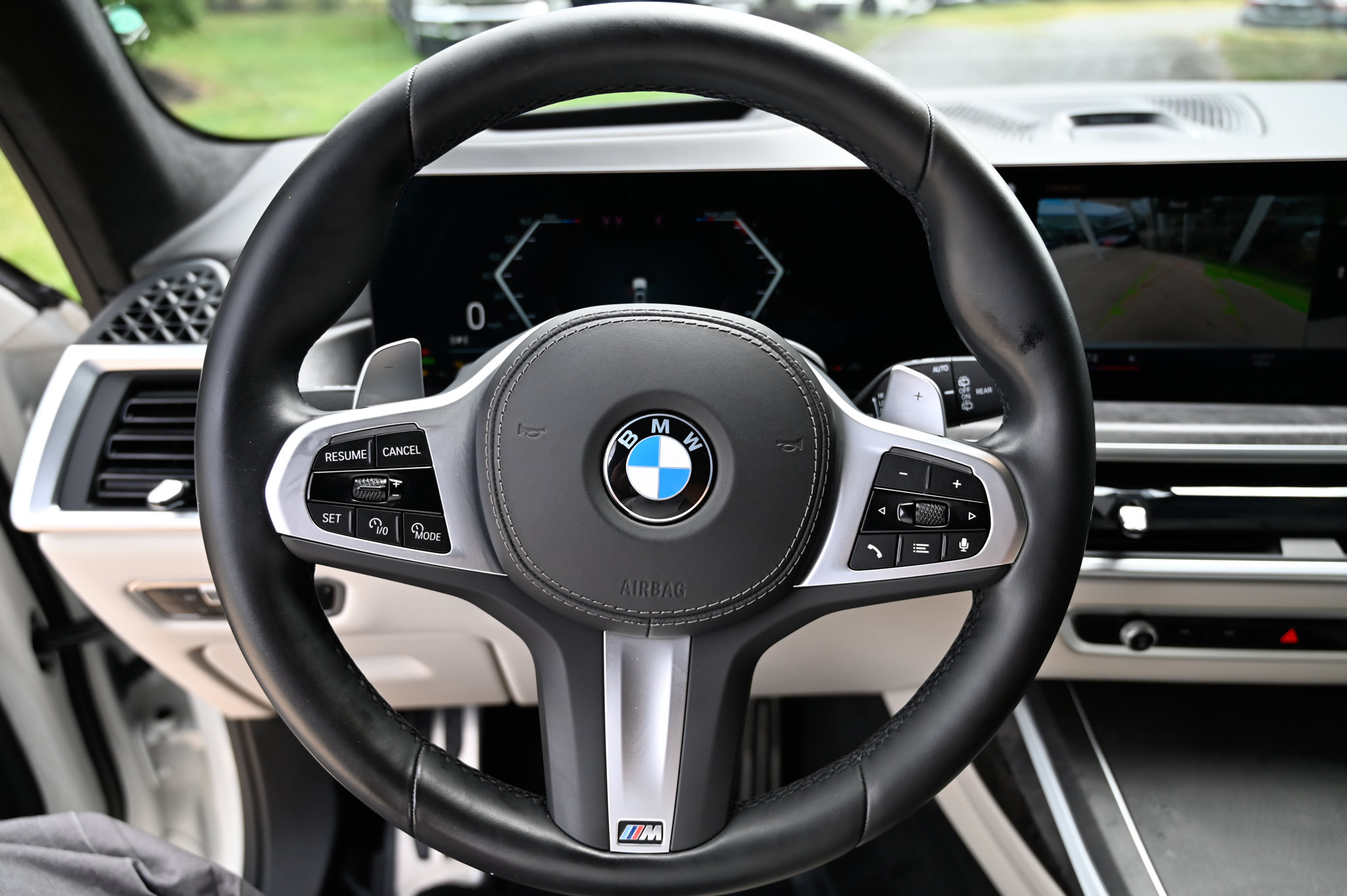 Used 2023 BMW X7 xDrive40i w/ Executive Package AWD/4WD image 23