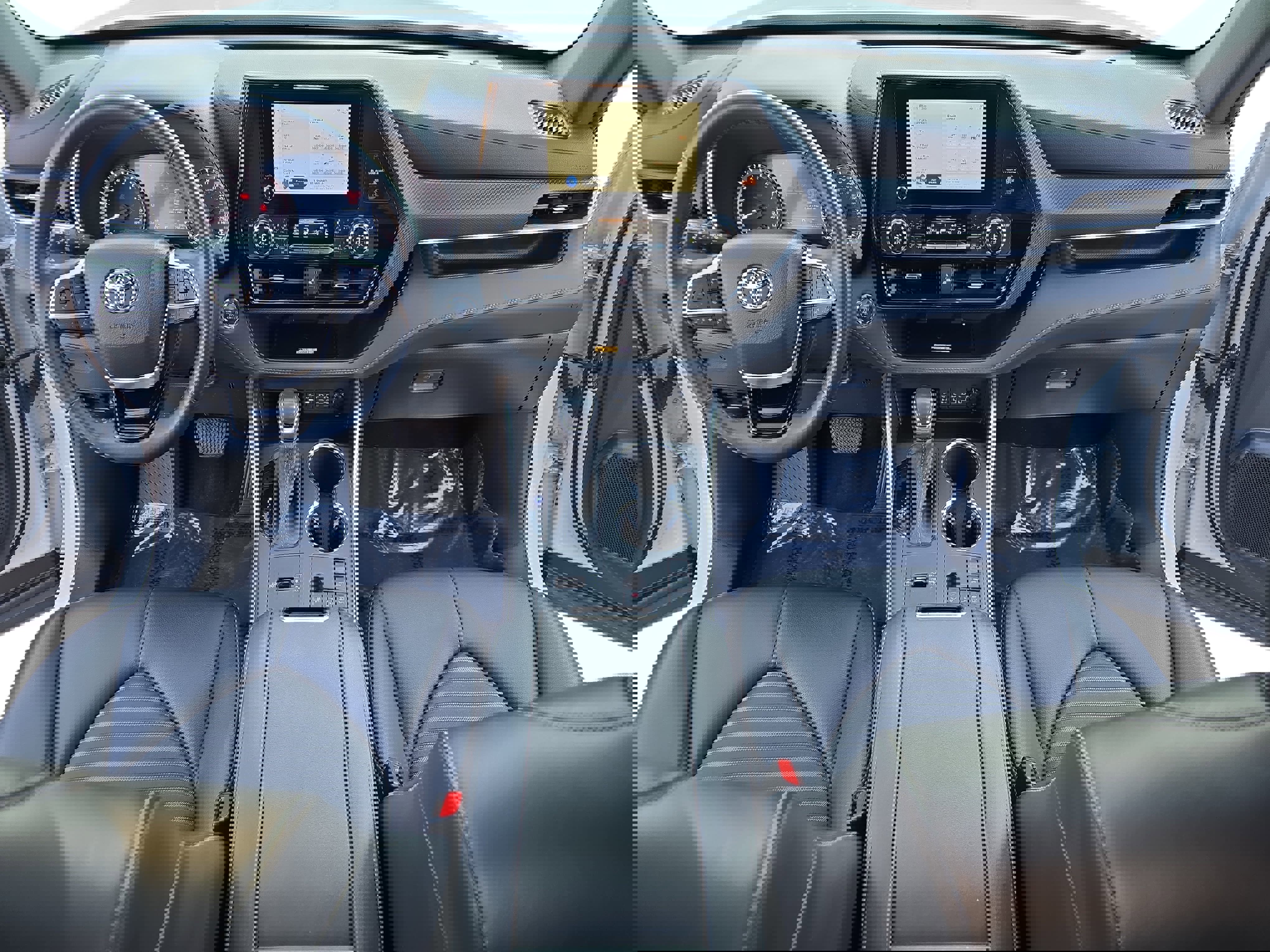 Used 2023 Toyota Highlander XSE image 9