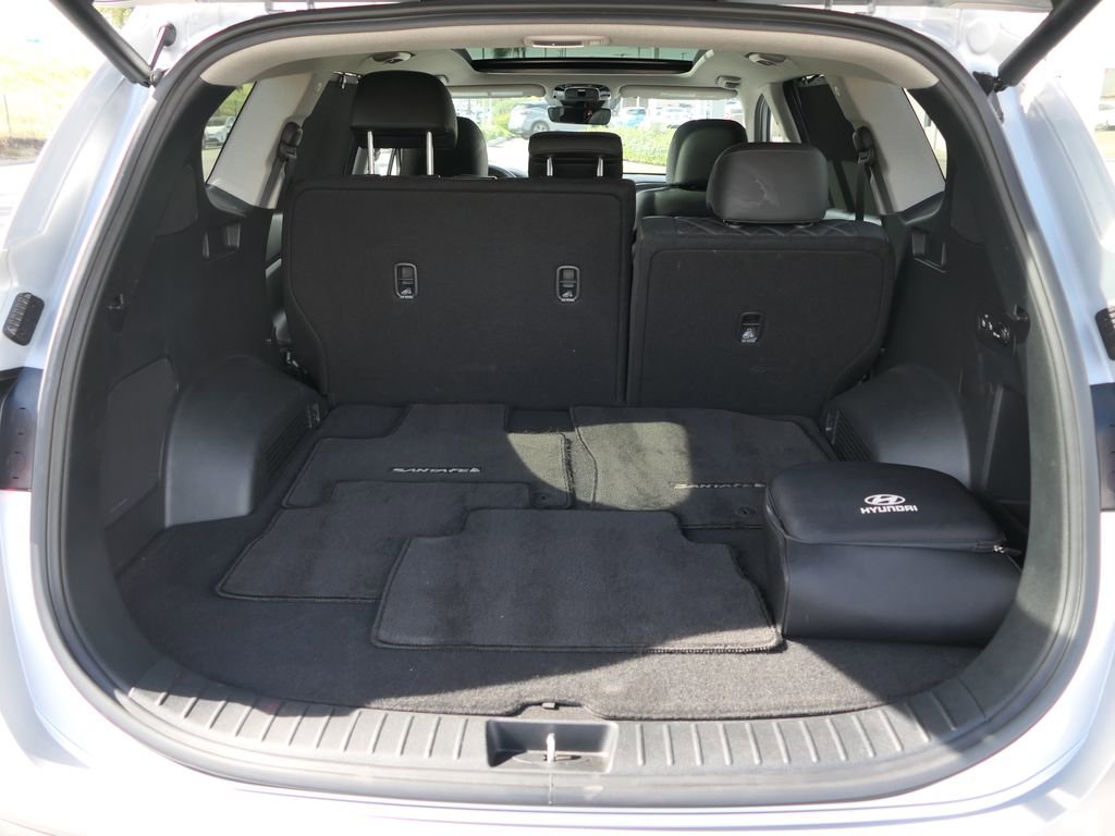 Used 2022 Hyundai Santa Fe Limited image 22