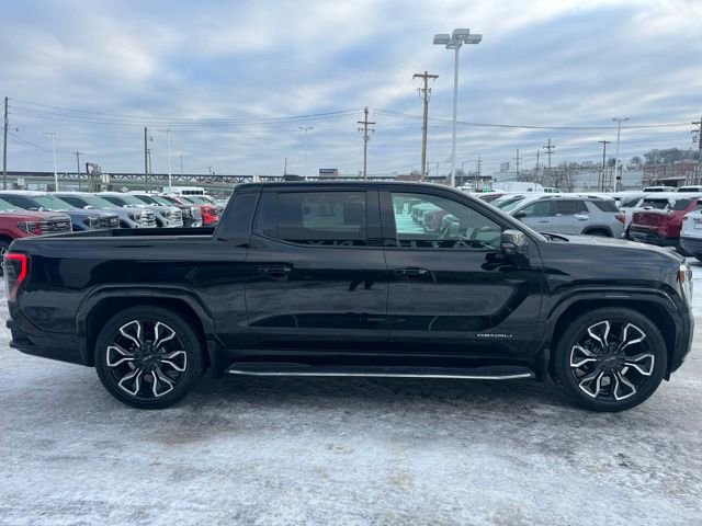 Used 2025 GMC Sierra EV Denali image 6