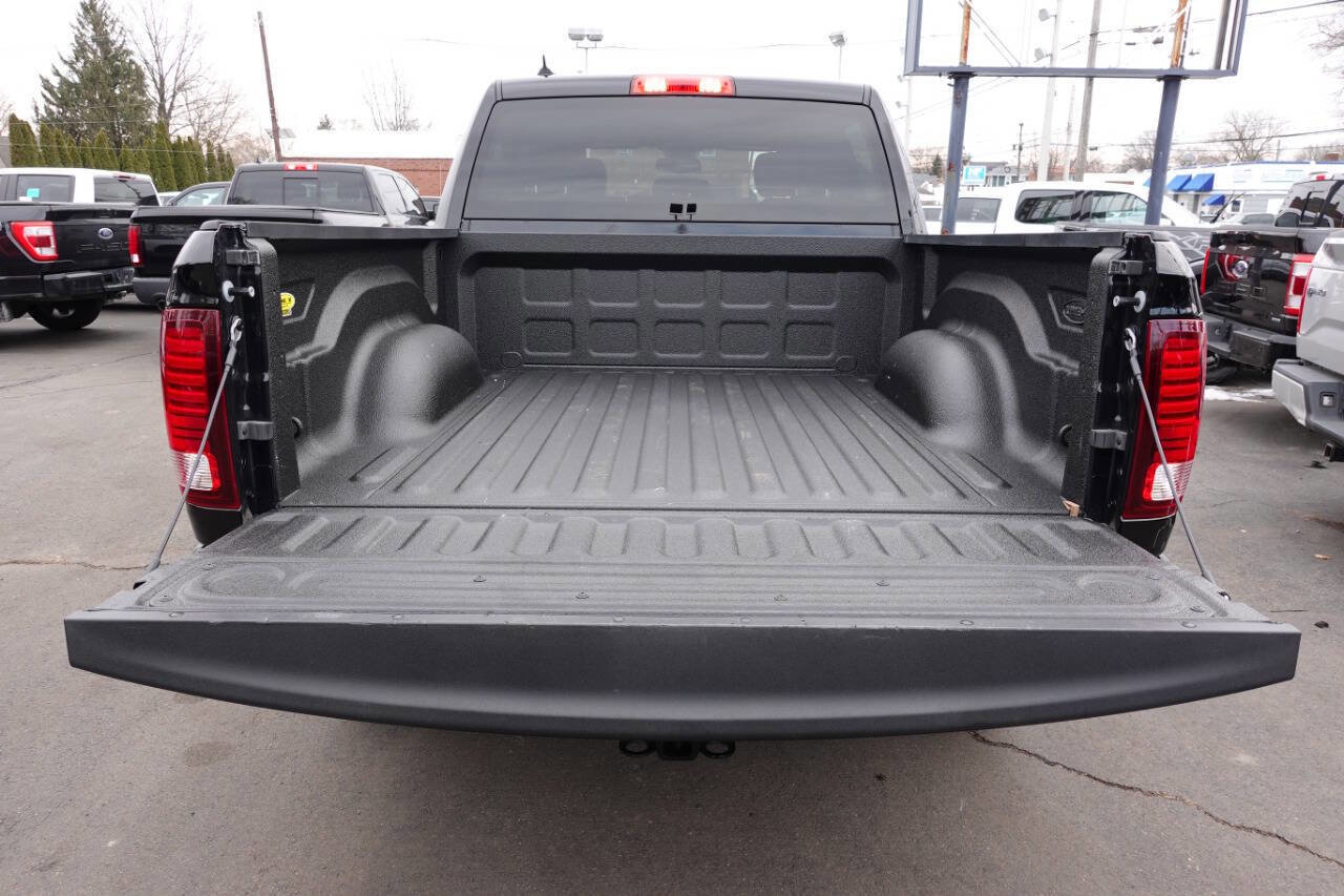 Used 2023 RAM 1500 Classic Warlock image 24