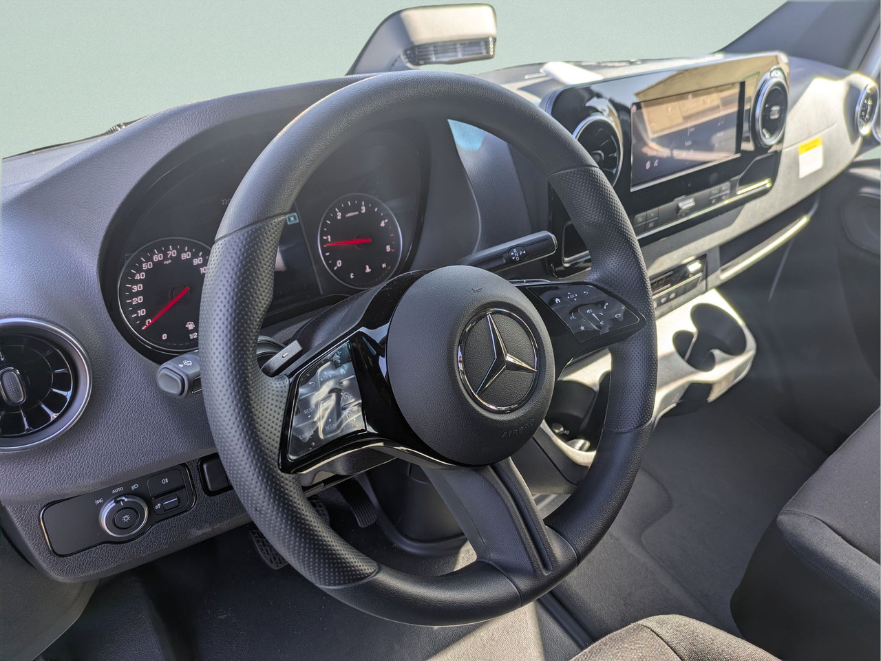 New 2026 Mercedes-Benz Sprinter 2500 image 4
