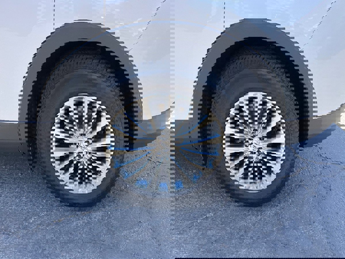 Used 2018 Lincoln MKX Select w/ Select Plus Package image 43