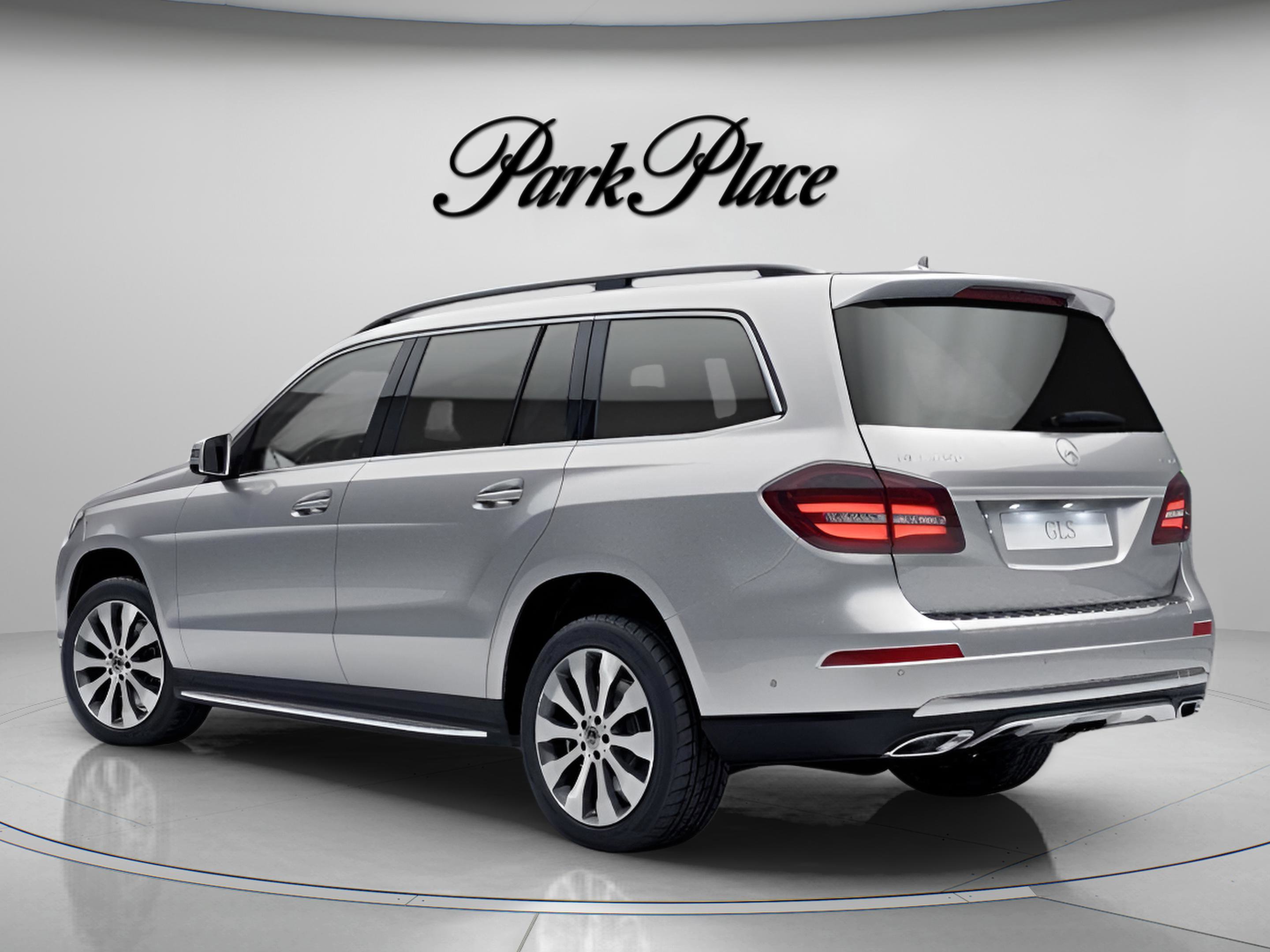 Used 2019 Mercedes-Benz GLS 450 4MATIC image 13