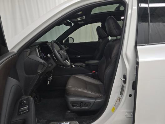 Used 2024 Lexus TX 350 AWD image 8