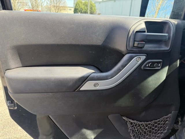 Used 2011 Jeep Wrangler Sahara w/ Dual Top Group image 12