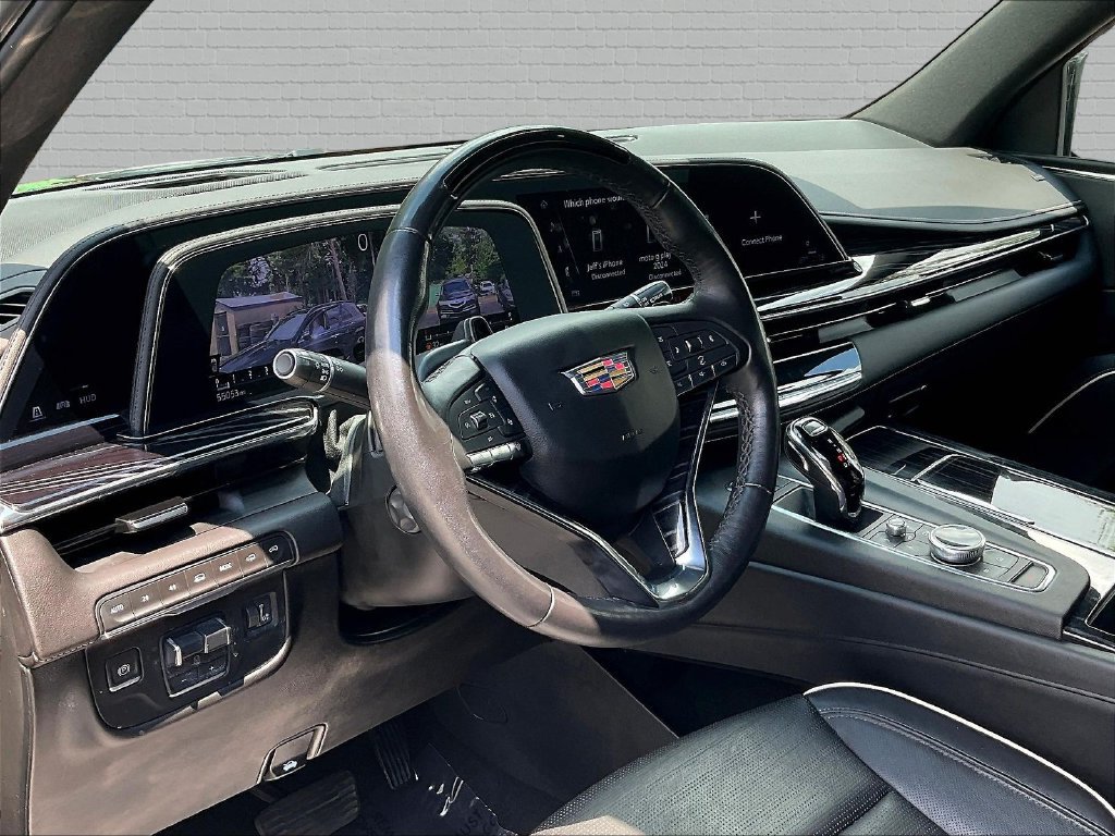 Used 2023 Cadillac Escalade Sport w/ LPO, ONYX Package AWD/4WD image 14