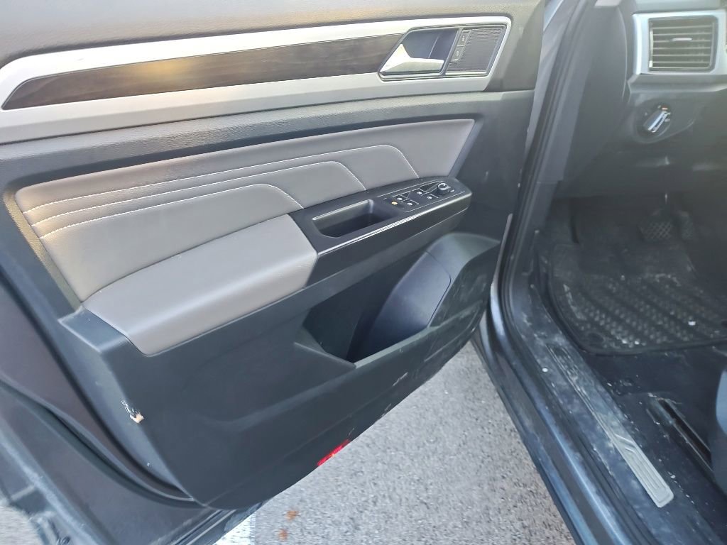 Used 2022 Volkswagen Atlas SE AWD/4WD image 5