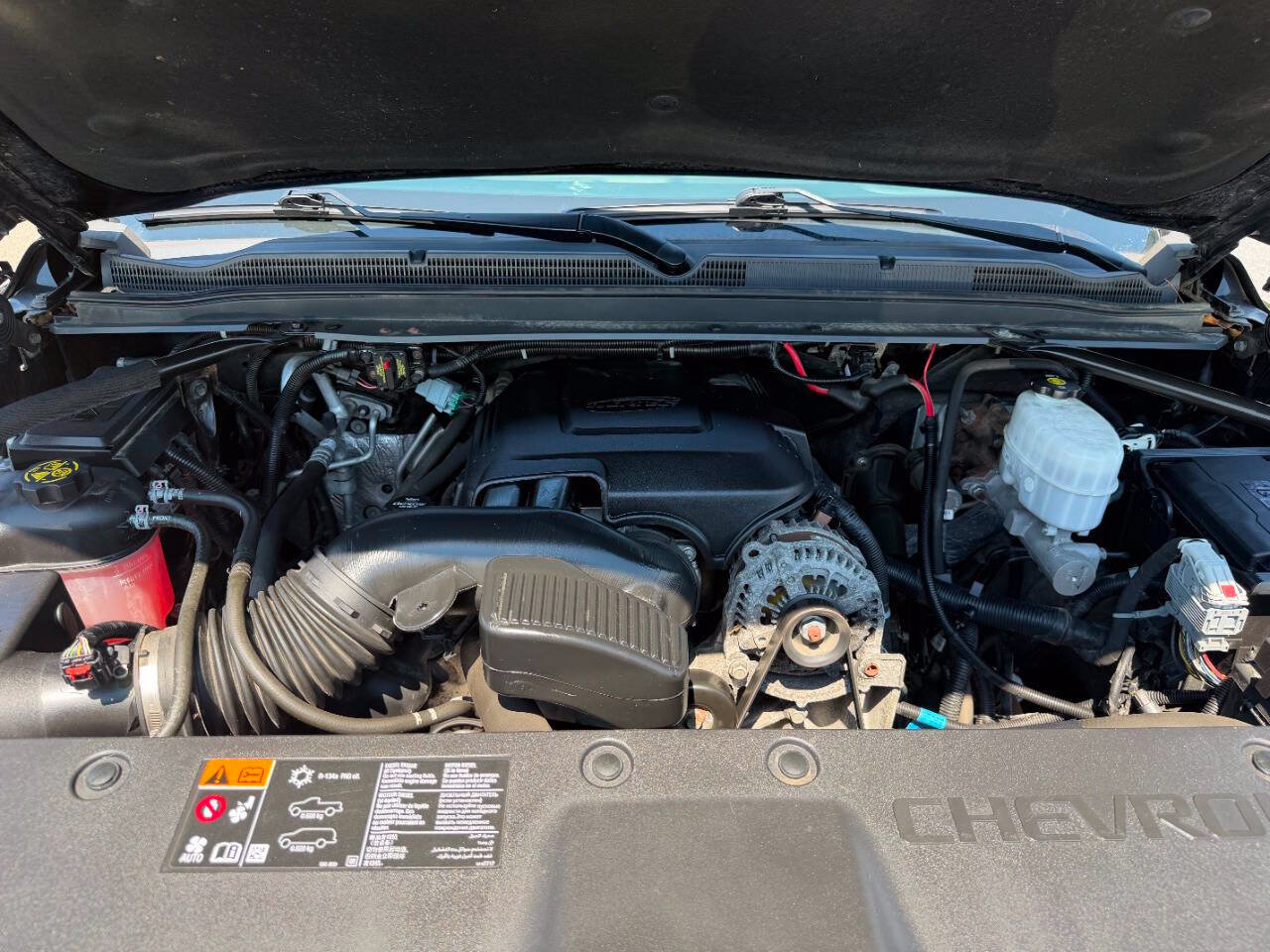 Used 2019 Chevrolet Suburban 3500 LT AWD/4WD image 51
