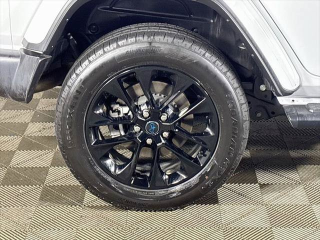 Certified 2024 Jeep Wrangler Unlimited Sahara AWD/4WD image 23