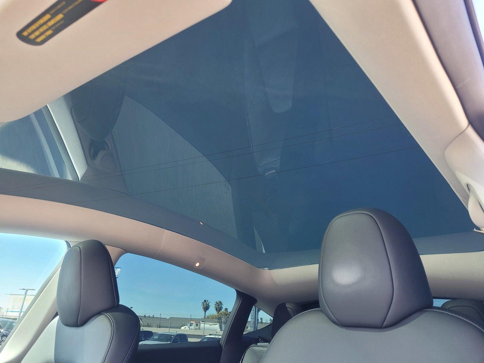 Used 2025 Tesla Model Y Long Range image 10