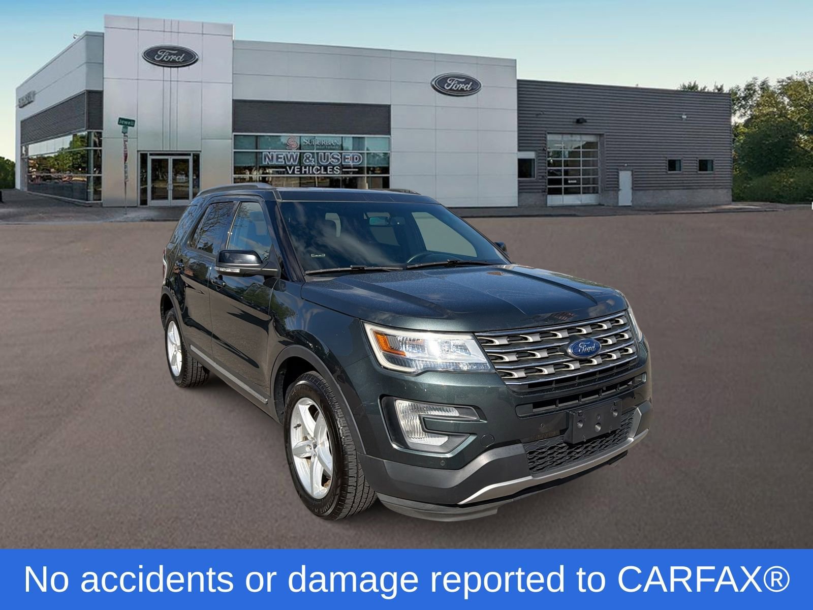 Used 2016 Ford Explorer XLT w/ Equipment Group 202A AWD/4WD image 2