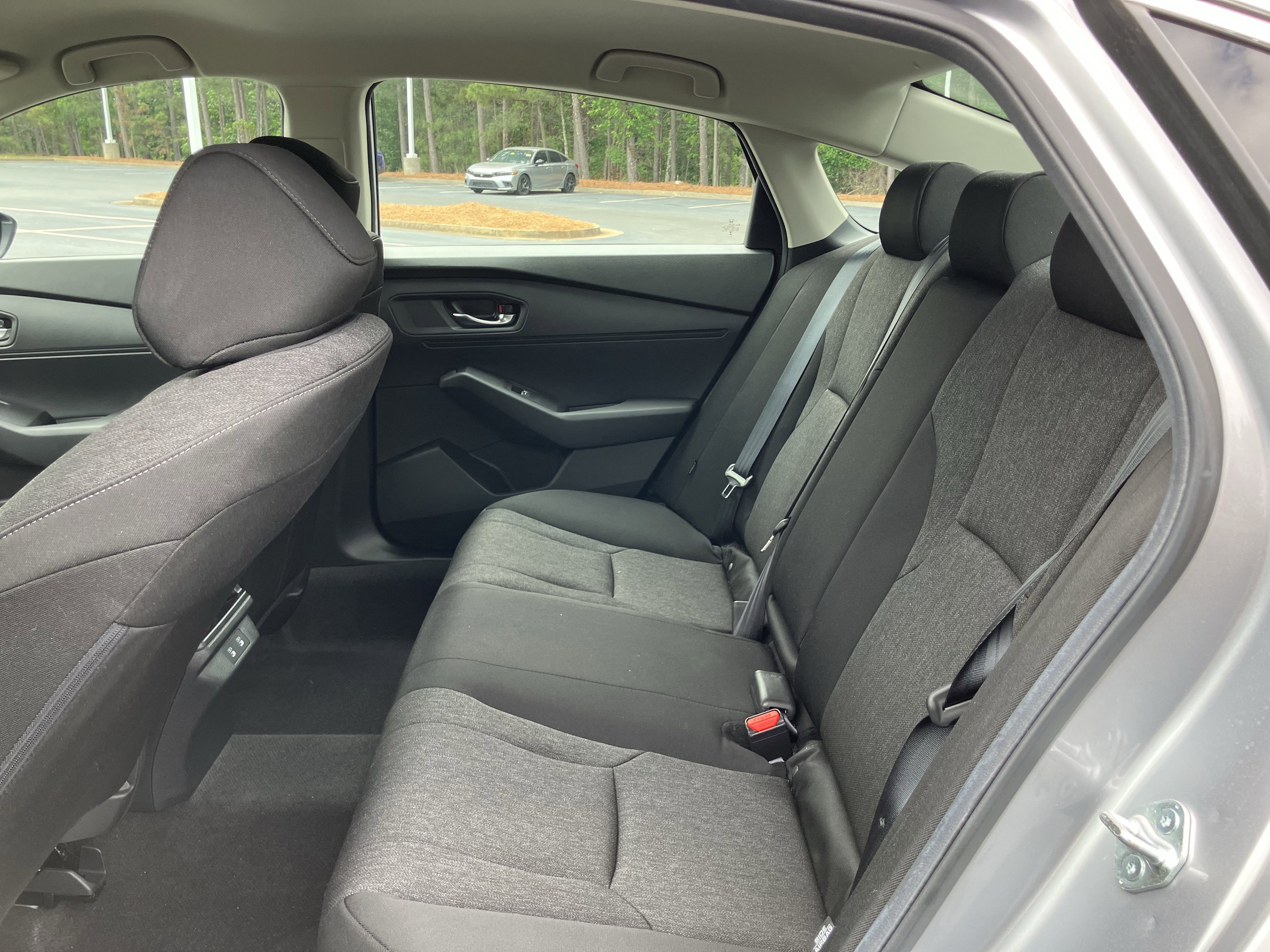 Used 2025 Honda Accord LX image 30