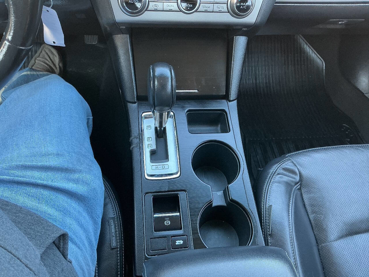 Used 2015 Subaru Legacy 2.5i Limited image 31