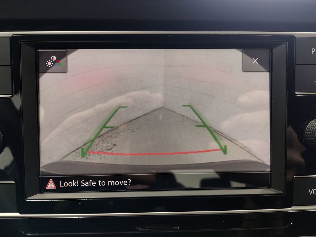 Used 2020 Volkswagen Jetta GLI image 9