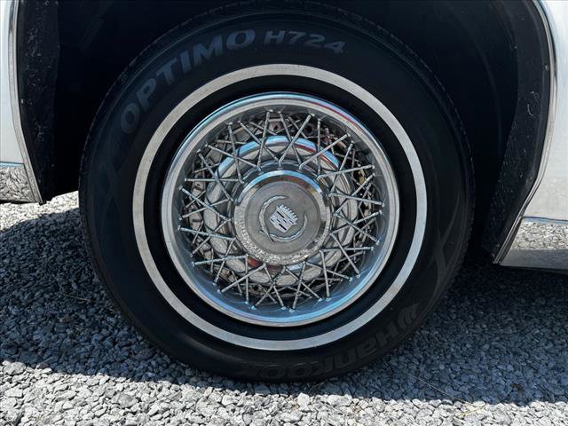 Used 1988 Cadillac Brougham Base image 7