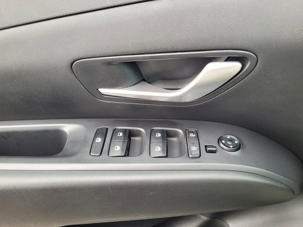 Used 2022 Hyundai Santa Cruz SEL Premium image 27