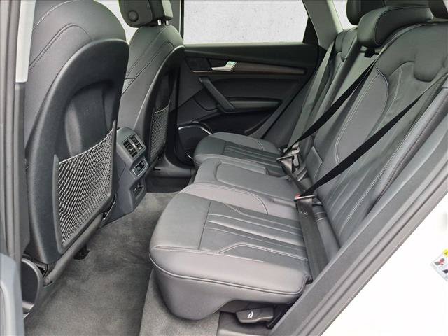 Used 2024 Audi Q5 2.0T Premium AWD/4WD image 19
