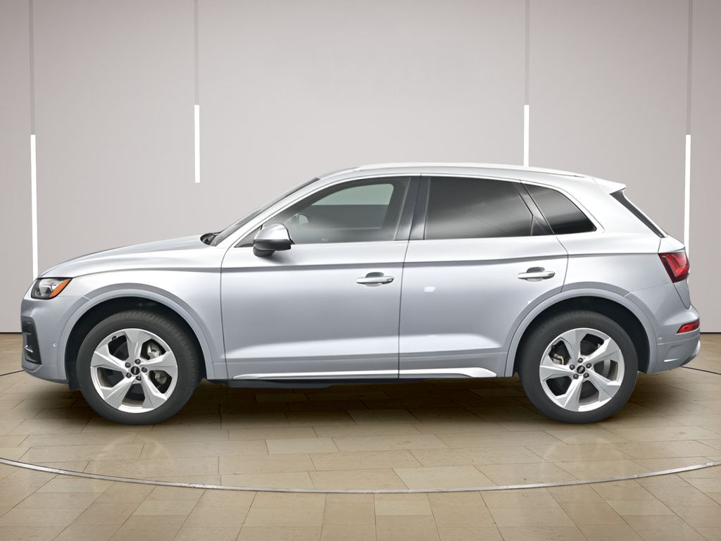 Used 2021 Audi Q5 Prestige AWD/4WD image 2