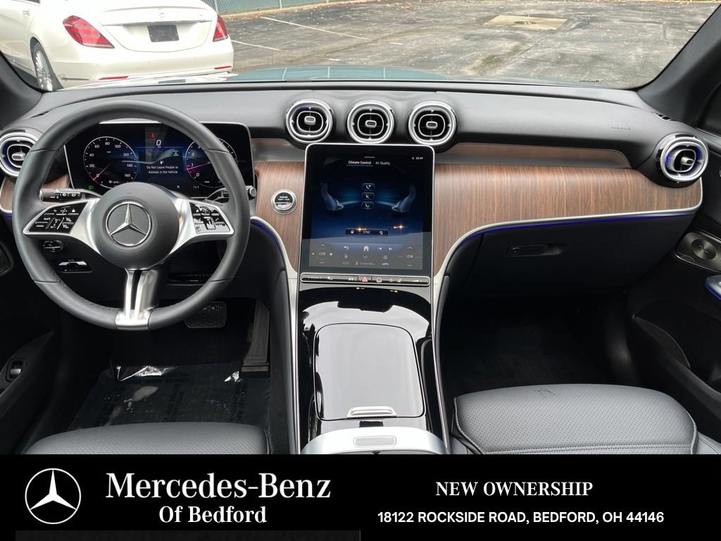 Used 2026 Mercedes-Benz GLC 300 4MATIC image 21