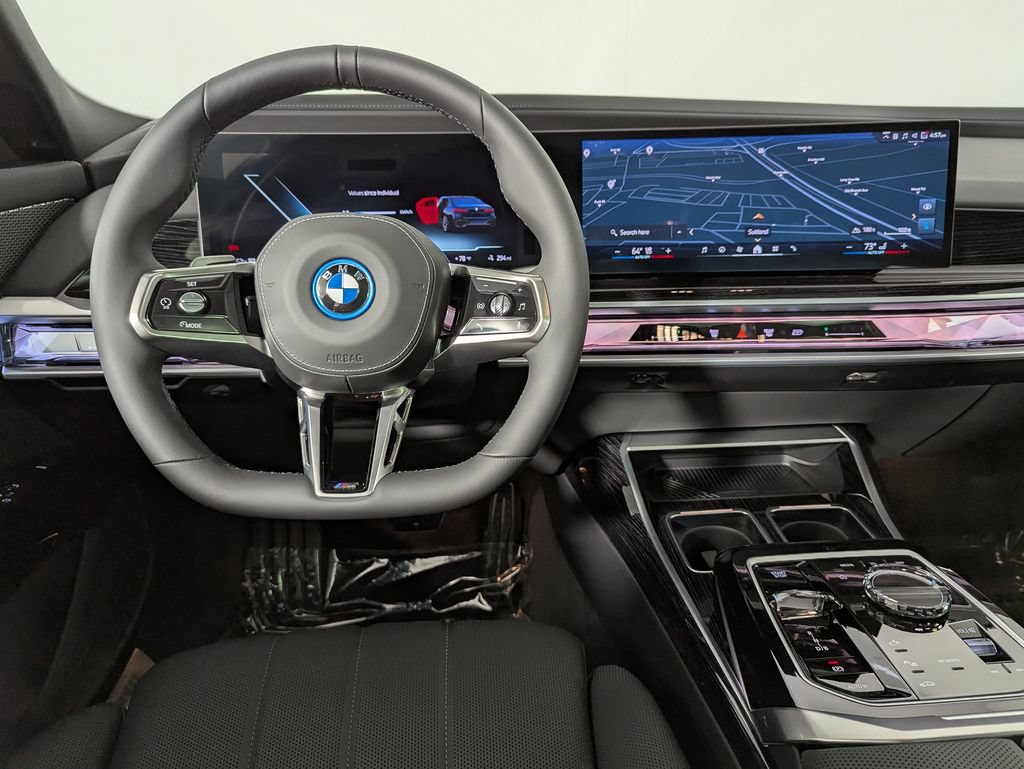 Used 2026 BMW i7 xDrive60 AWD/4WD image 25