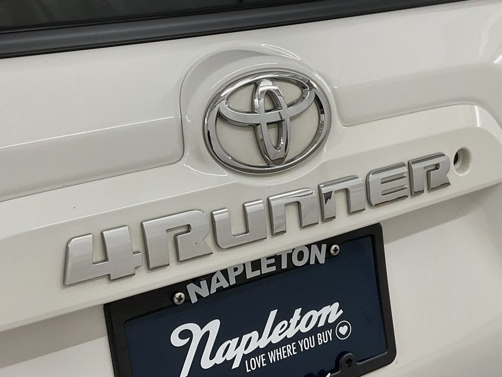 Used 2019 Toyota 4Runner SR5 Premium AWD/4WD image 23