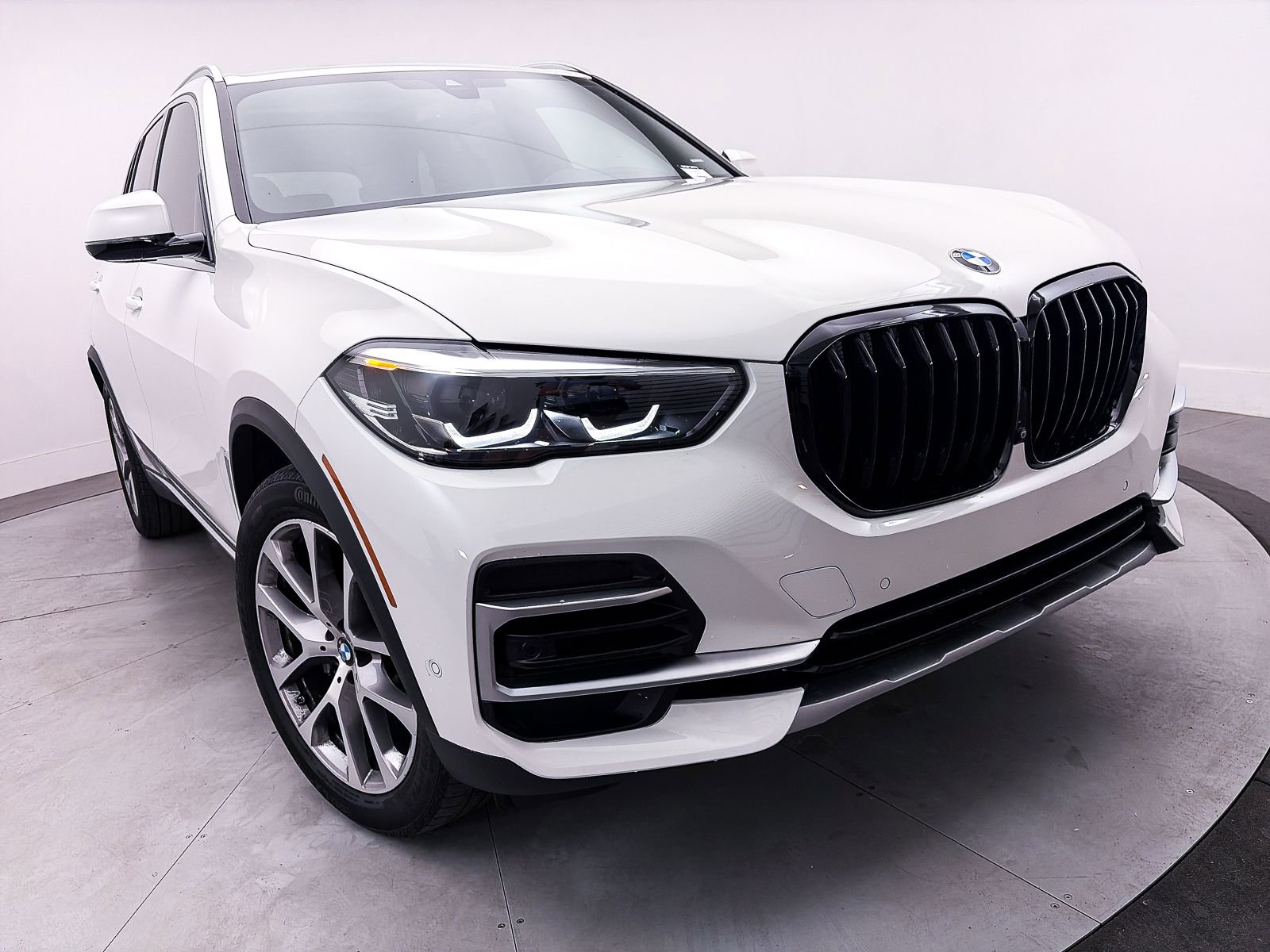 Used 2022 BMW X5 sDrive40i w/ Parking Assistance Package RWD image 8