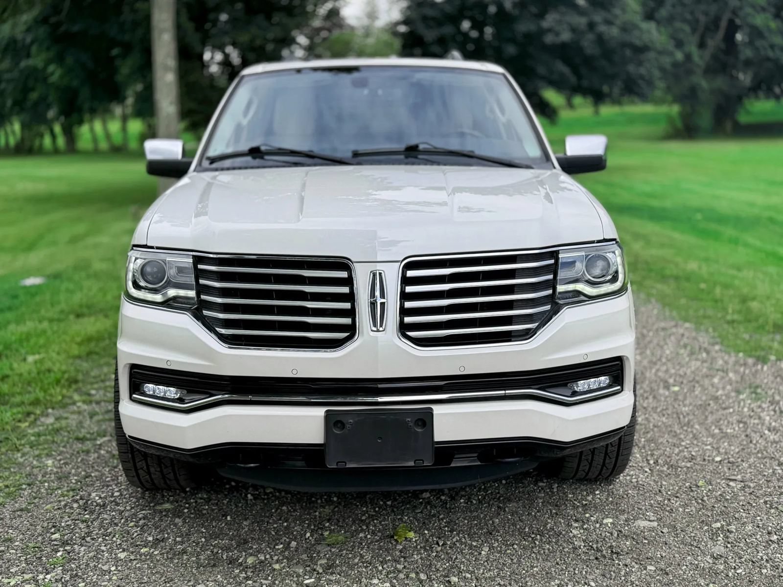 Used 2015 Lincoln Navigator L 4WD w/ Equipment Group 101A Reserve image 22