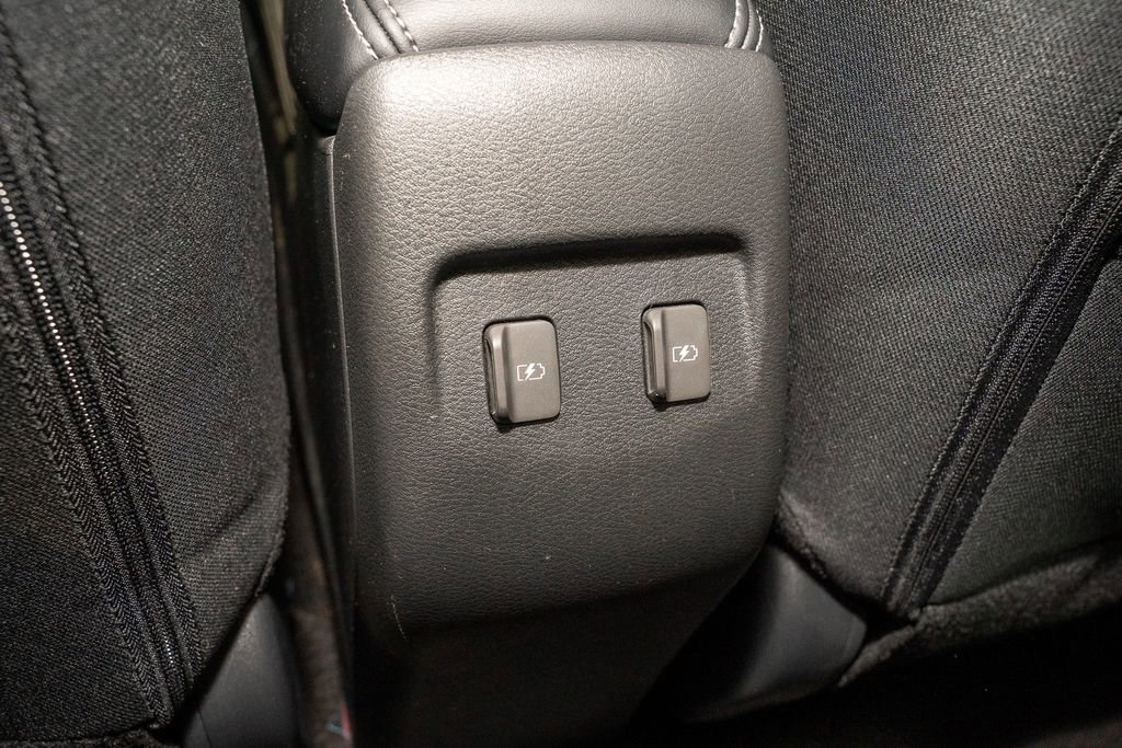 Certified 2024 Nissan Kicks SV image 7