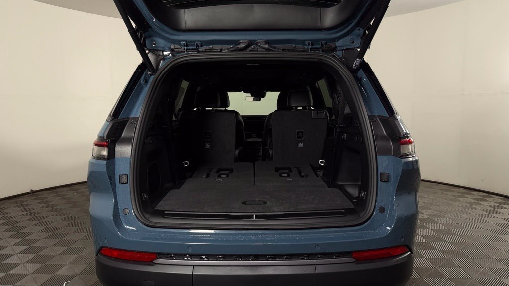 New 2027 Jeep Grand Cherokee L Limited AWD/4WD image 10