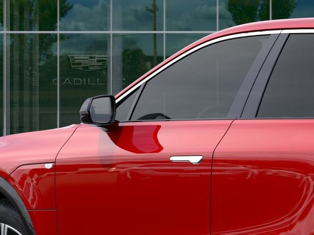 New 2024 Cadillac Lyriq Luxury image 15