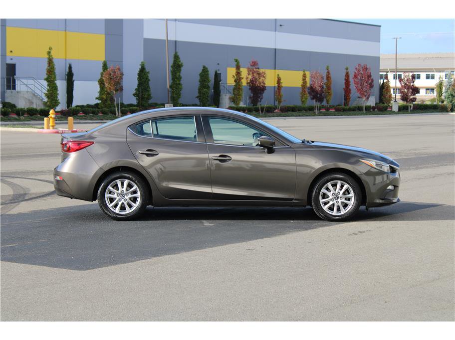 Used 2014 MAZDA MAZDA3 i Touring image 4