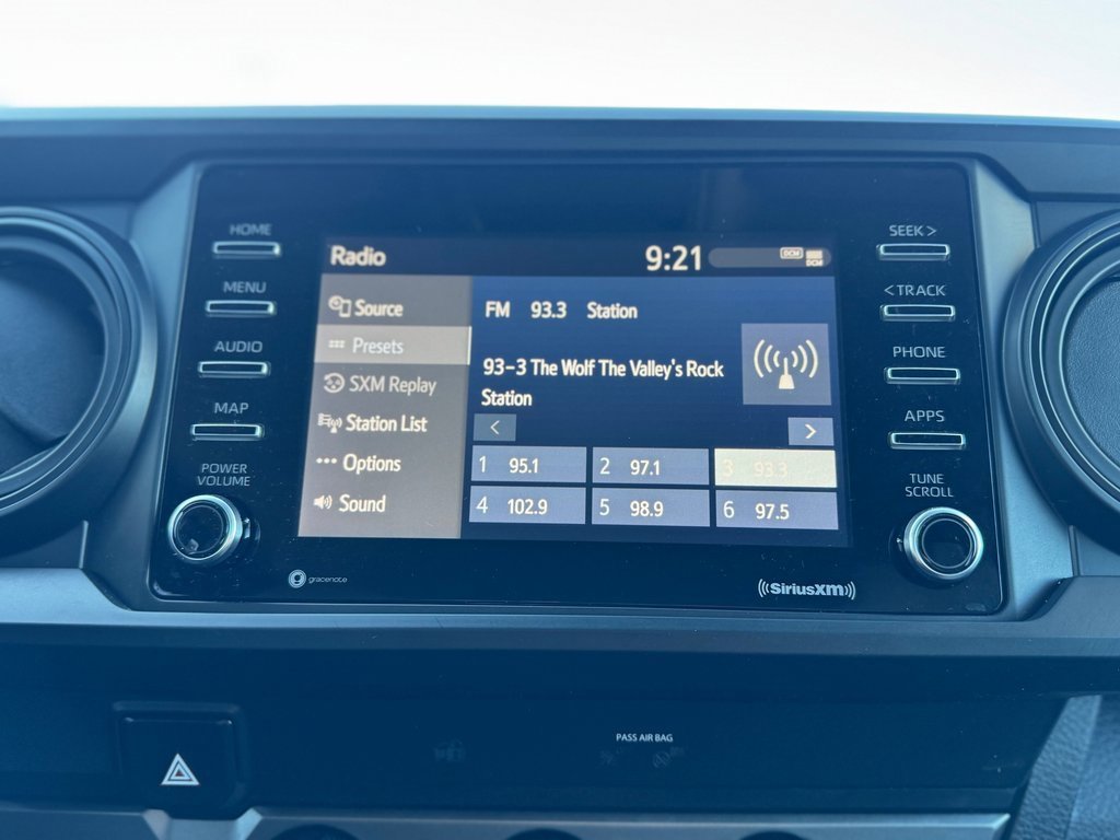 Used 2022 Toyota Tacoma SR image 14