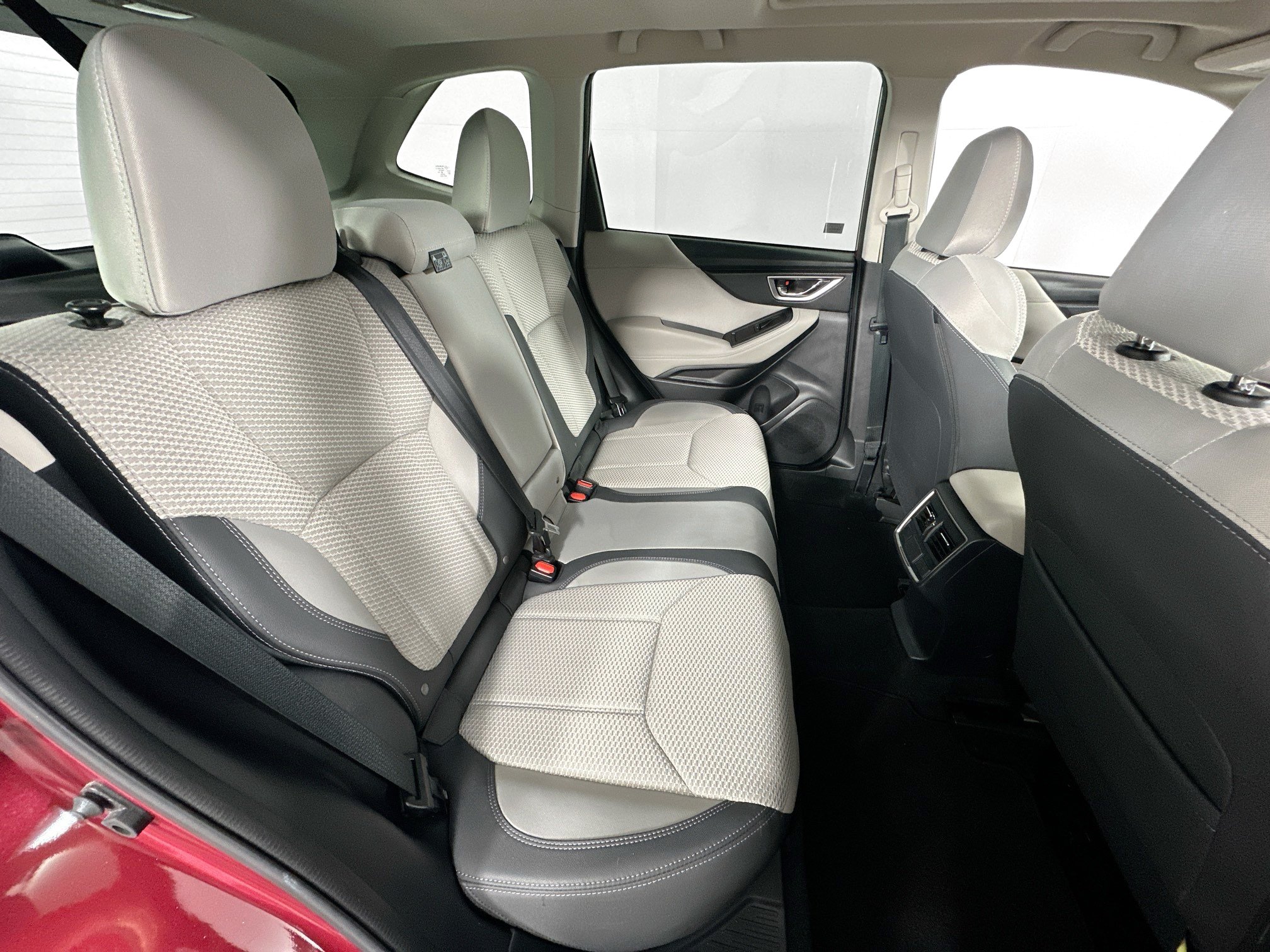 Used 2023 Subaru Forester Premium AWD/4WD image 26