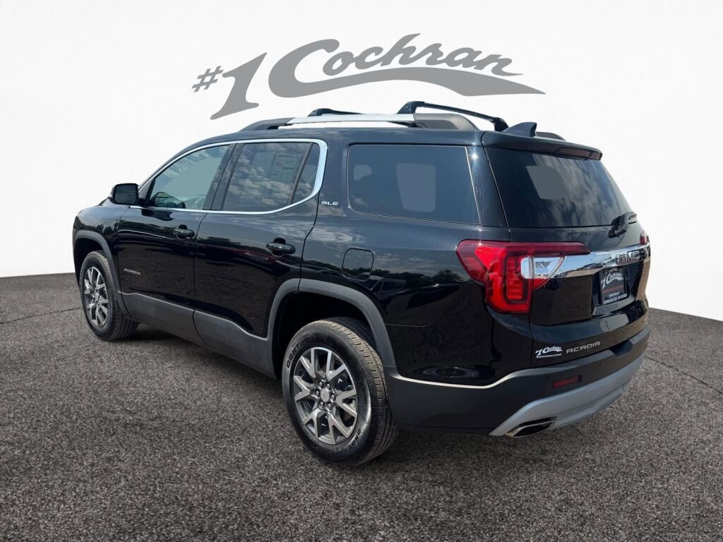 Used 2023 GMC Acadia SLE w/ Driver Convenience Package image 5