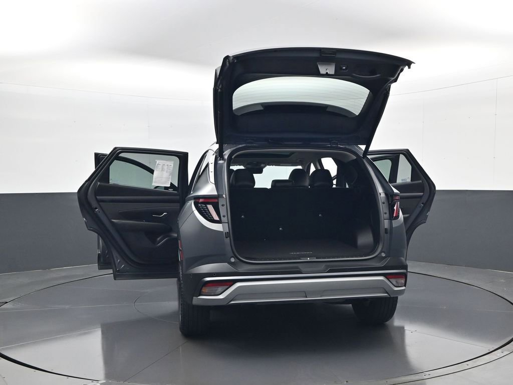 Certified 2025 Hyundai Tucson Limited image 32