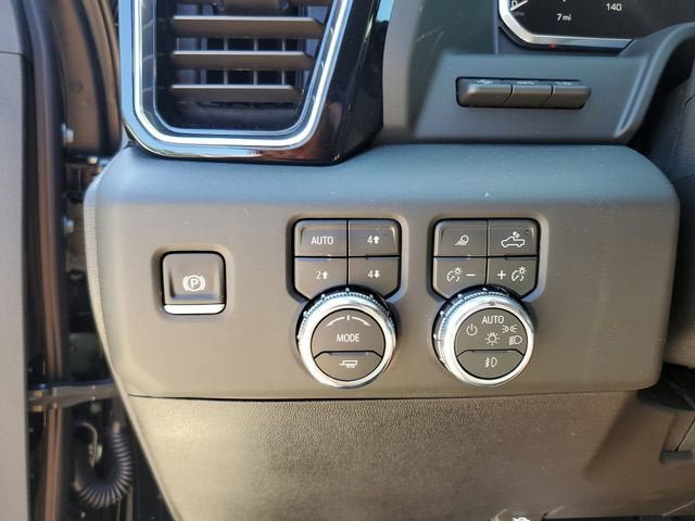 New 2026 GMC Sierra 2500 Denali w/ Denali Reserve Package AWD/4WD image 31