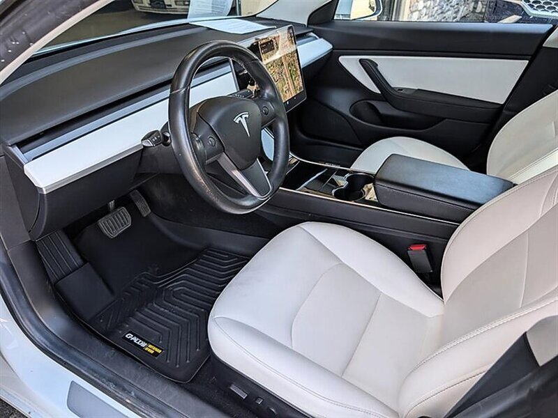 Used 2019 Tesla Model 3 Long Range AWD/4WD image 2