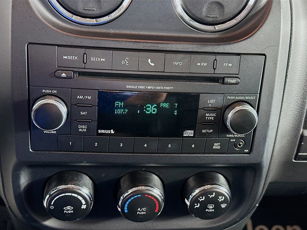 Used 2015 Jeep Patriot High Altitude image 12