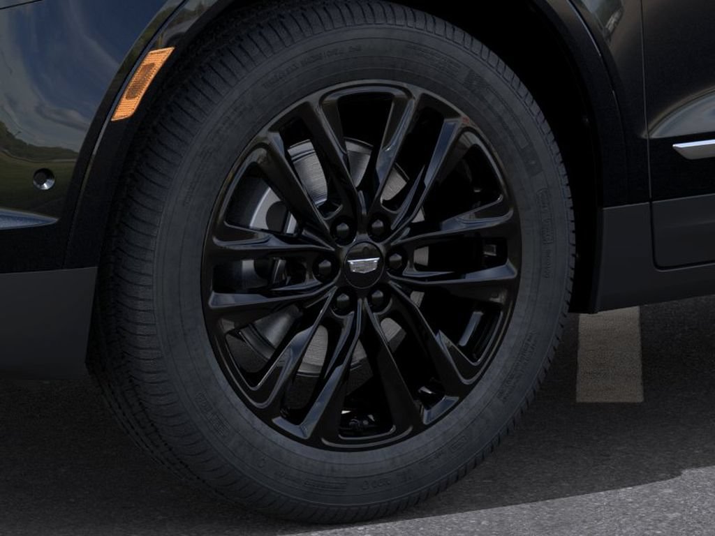 New 2026 Cadillac XT5 Premium Luxury w/ LPO, ONYX Package AWD/4WD image 9