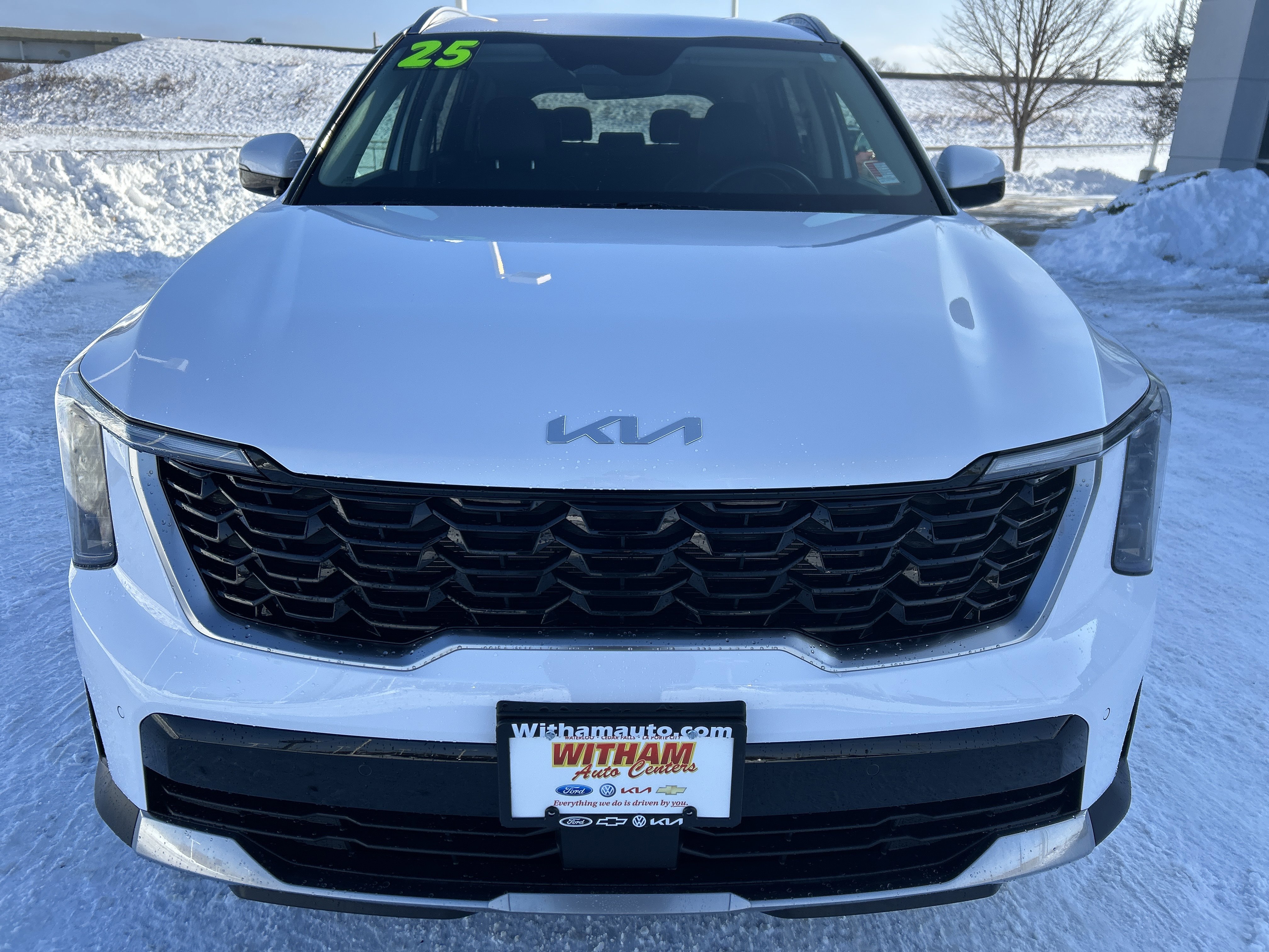 Used 2025 Kia Sorento S image 7