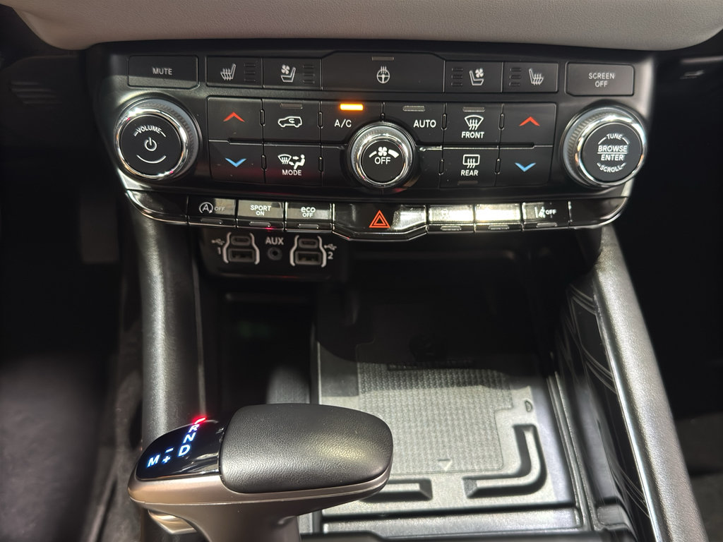 Used 2024 Dodge Durango Citadel AWD/4WD image 36