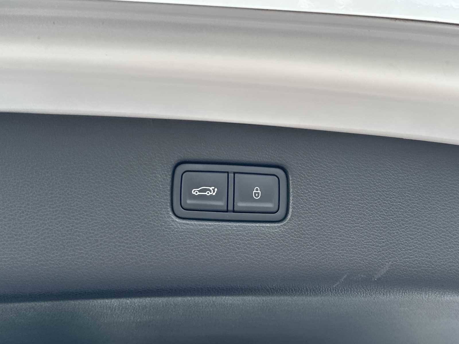 Used 2024 Genesis GV80 3.5T image 23