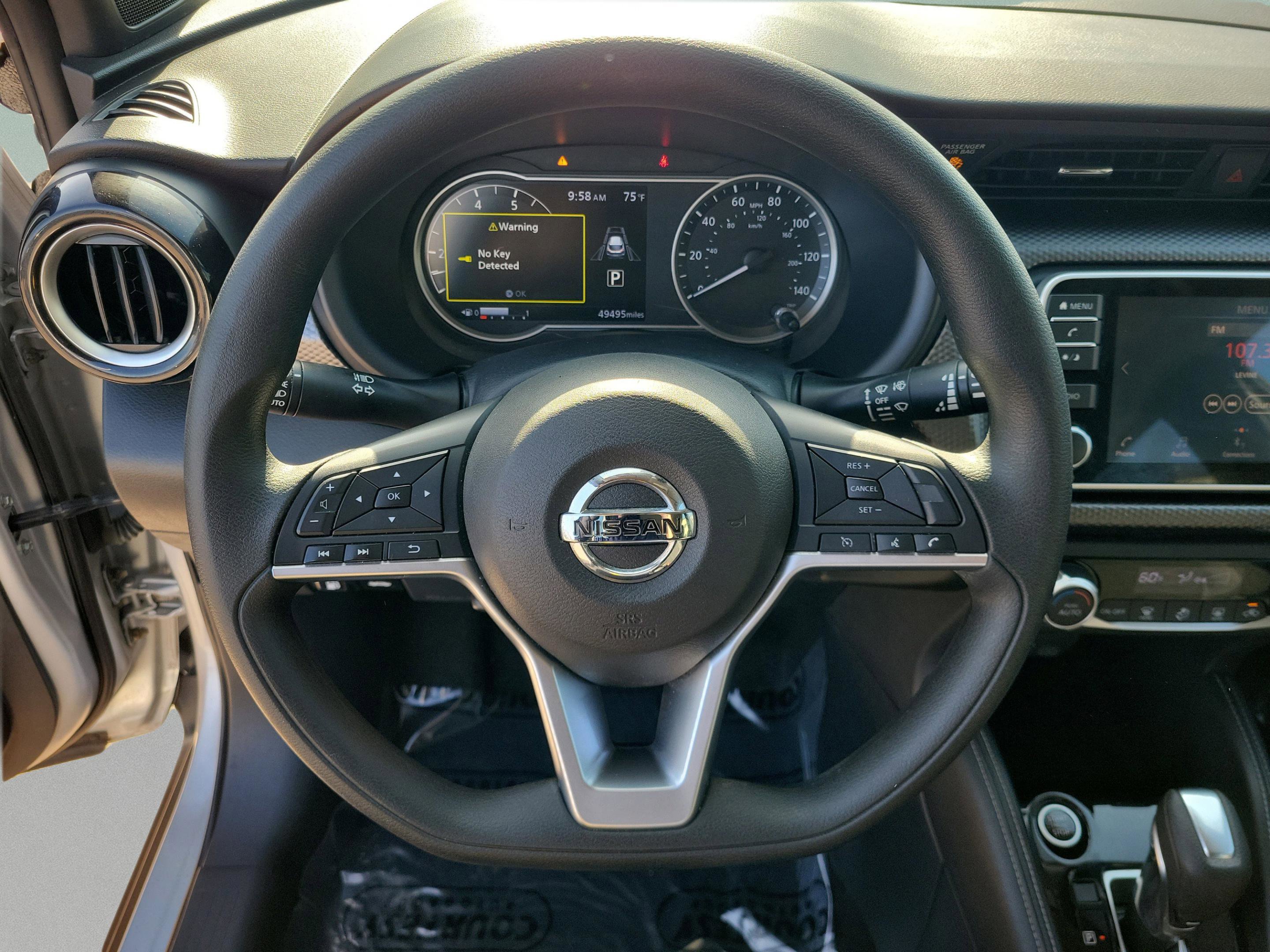 Certified 2020 Nissan Kicks SV image 23