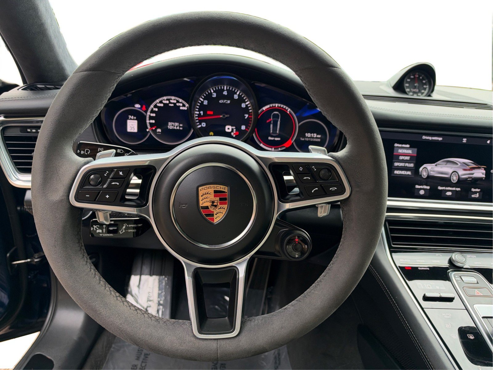 Used 2020 Porsche Panamera GTS AWD/4WD image 18