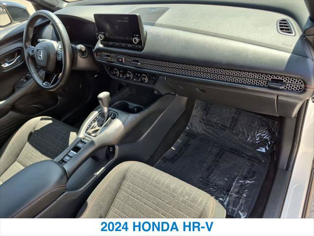 Used 2024 Honda HR-V Sport image 25