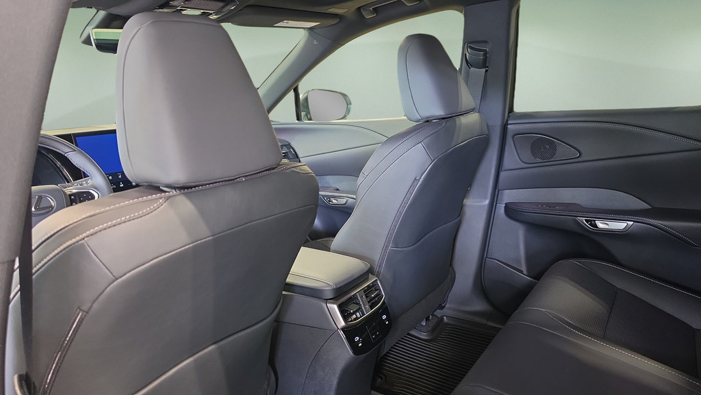 New 2026 Lexus RX 350 w/ Convenience Package AWD/4WD image 18