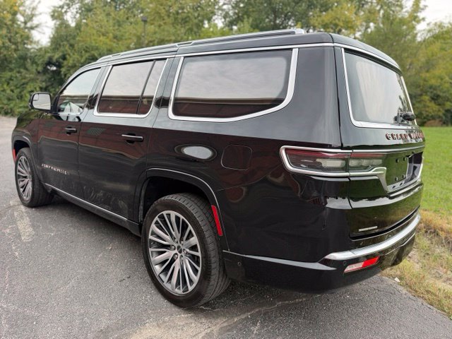 Used 2023 Jeep Grand Wagoneer Series III AWD/4WD image 6