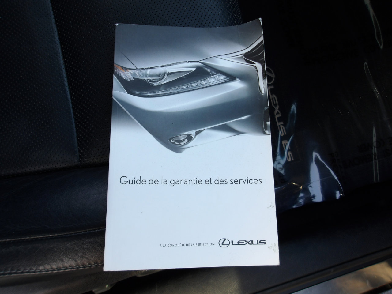 Used 2013 Lexus ES 300h FWD image 27
