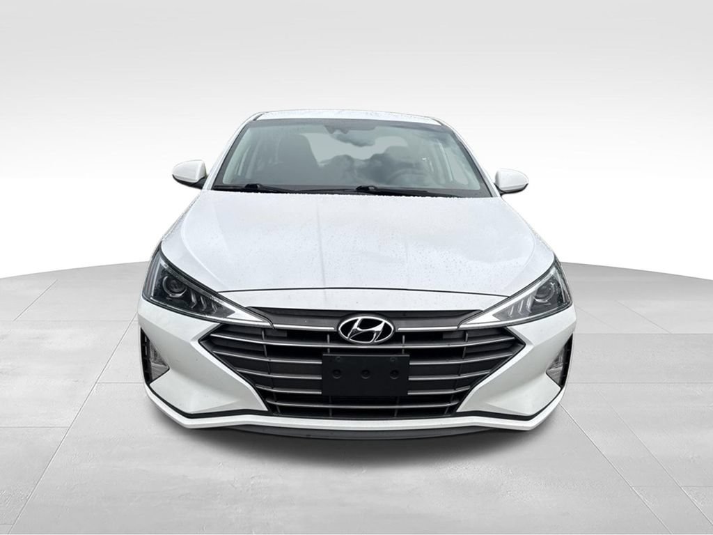 Used 2020 Hyundai Elantra SEL w/ Cargo Package (C1) FWD image 2